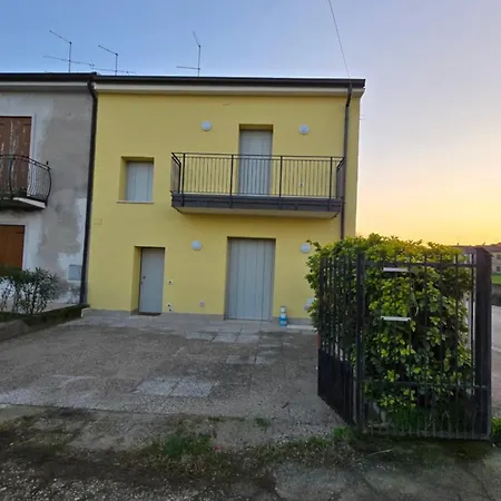 بيت للعطل La Casa Di Manu *